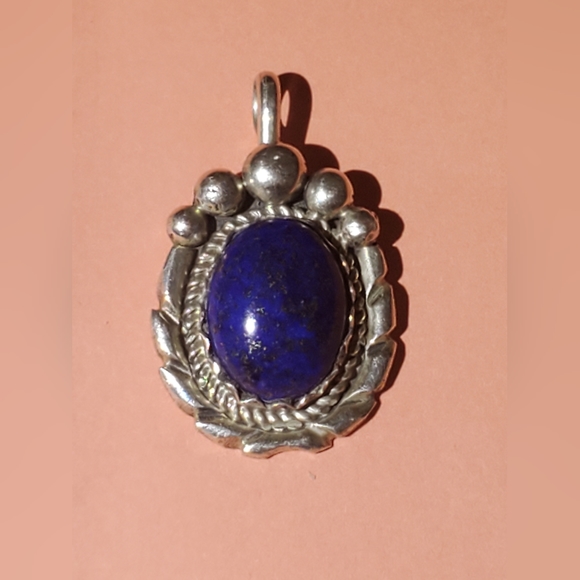 Vintage 925 signed Native Lapis Lazuli sterling silver pendant - Picture 2 of 4